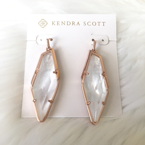 Kendra Scott Rose Gold Bexley Drop Earrings in Ivory Pearl - Picture 2 of 7